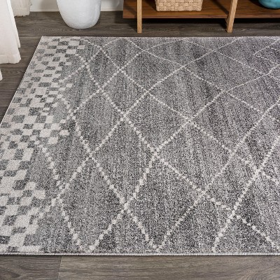 Modern Moroccan Diamond 4'x6' Area Rug in Gray - Easy Care & Stain-Resistant