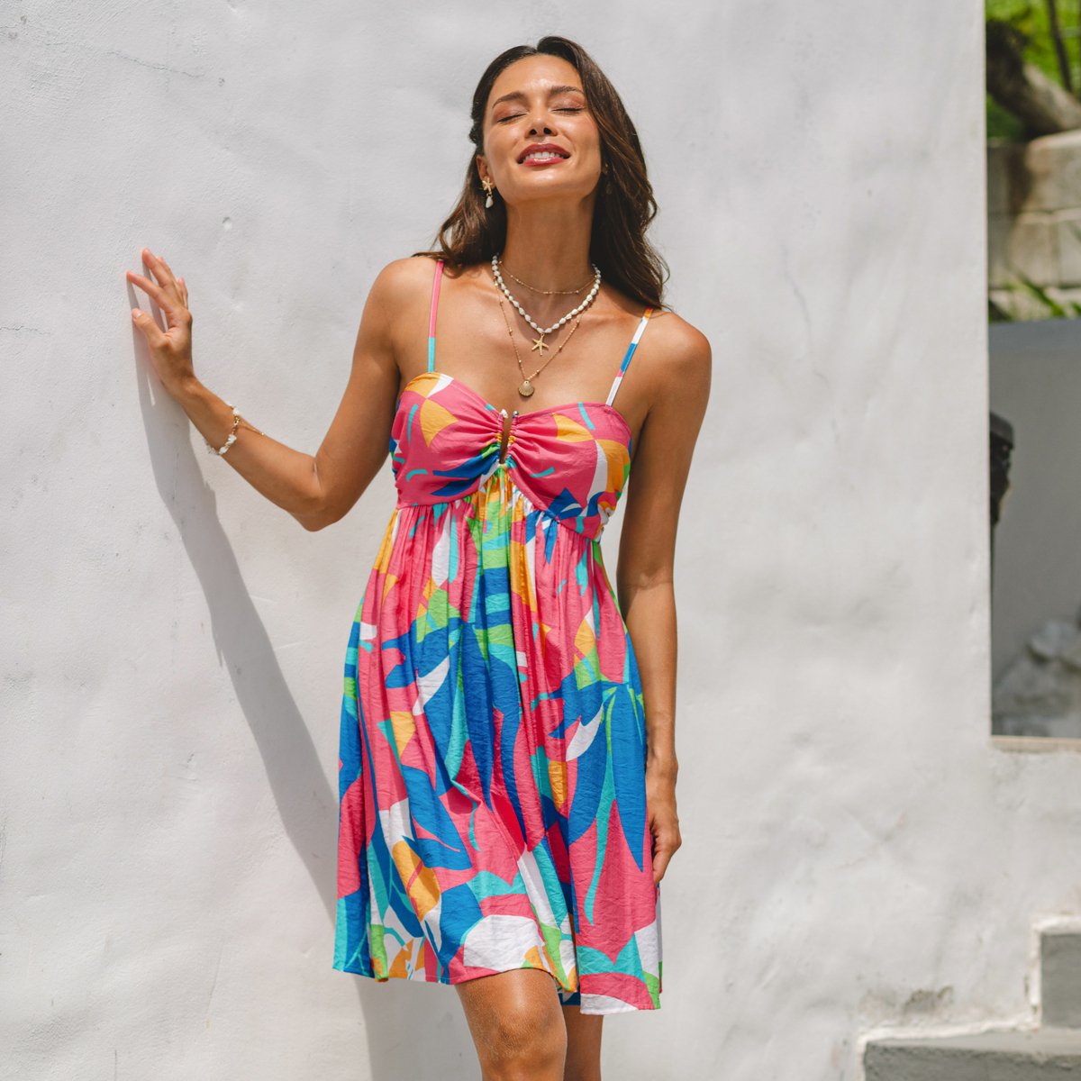 Женские платья Cupshe Women's Strapless Smocked Bust Enhancing Abstract Print Dress-L-Multicolored — фото 2