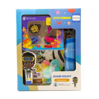 Brown Toy Box Oscar Marine Biology STEAM Kit