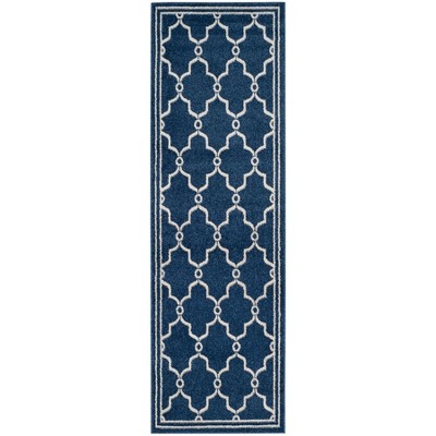 Amherst AMT414 Power Loomed Indoor Rug -Safavieh