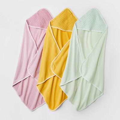 Baby Girls' 3pk Waffle Hooded Bath Towel - Cloud Island™ Yellow