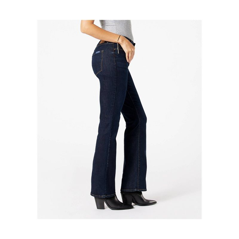 DENIZEN® from Levi's® Women's Mid-Rise Bootcut Jeans, 3 of 11