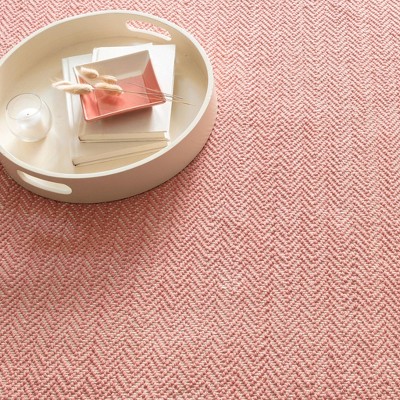 Coral and White Handwoven Cotton Herringbone Rug, 4' x 6'