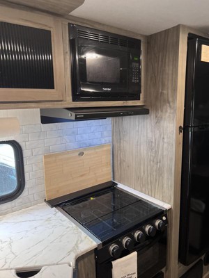 Guest review image 1 of 6, zoom in