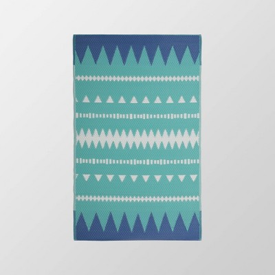 4'x6' Vector Outdoor Boho Scatter Rug Turquoise/White - Christopher Knight Home