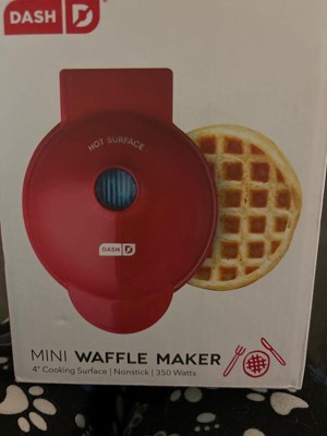 Dash 4 In. Snowflake Mini Waffle Maker DMF001BM, 1 - Harris Teeter
