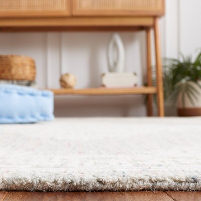 Light Grey/Ivory Hand Tufted Wool 5' x 8' Area Rug