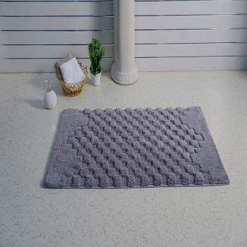 Knightsbridge Luxurious Block Pattern High Quality Year Round Cotton With Non-Skid Back Bath Rug Silver
