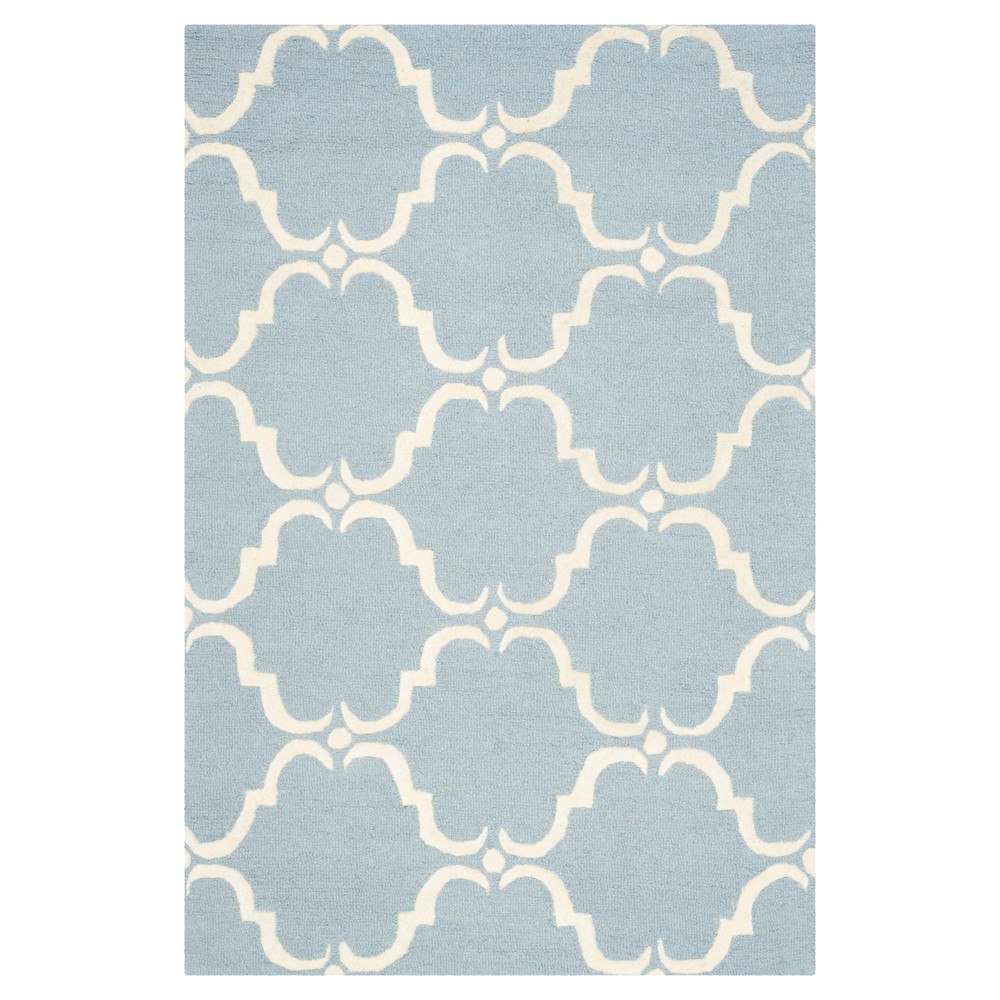 4'x6' Lina Area Rug Blue / Ivory - Safavieh