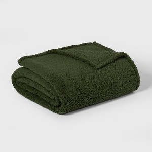 Twin/Twin XL Sherpa Bed Blanket Green - Room Essentials