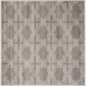 Amherst AMT413 Power Loomed Indoor Rugs - Safavieh - 1 of 4