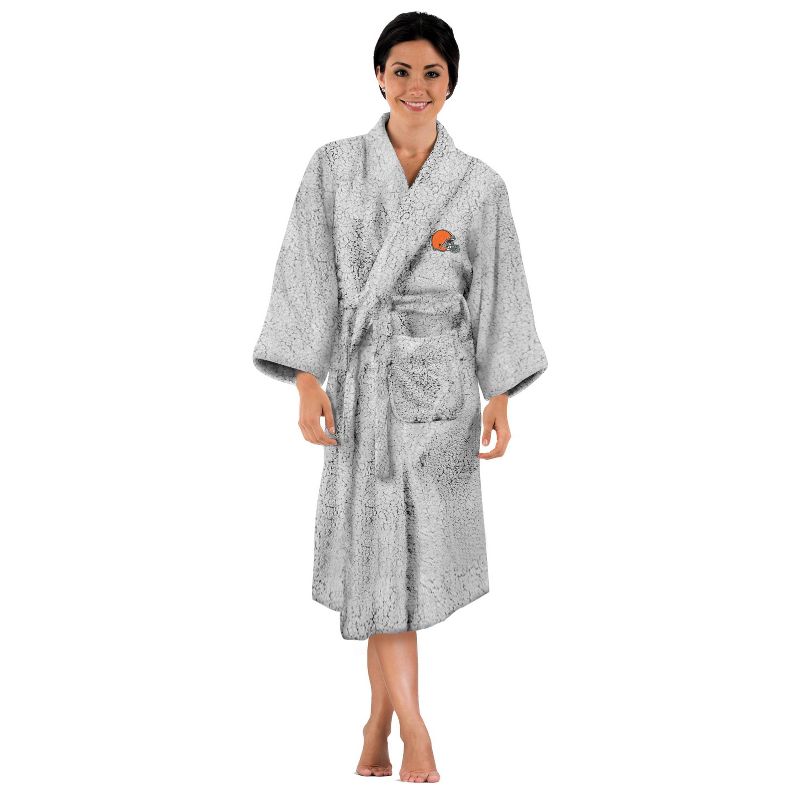 NFL Cleveland Browns Women&#39;s Faux Shearling Bathrobe, 1 of 4