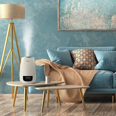 Westinghouse White Ultrasonic Cool Mist Humidifier with Essential Oil Diffuser