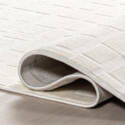 Belladonna Cream Geometric 4' x 6' Synthetic Area Rug