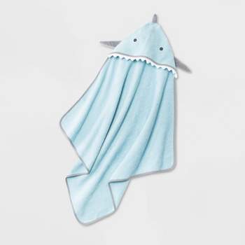 Baby Boys' Critter Shark Hooded Towel - Cloud Island™ Blue