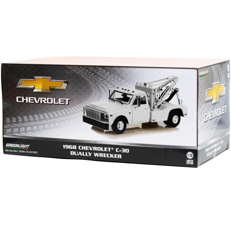 1968 Chevrolet C-30 Dually Wrecker Tow Truck White 1/18 Diecast Car Model by Greenlight, 3 of 4