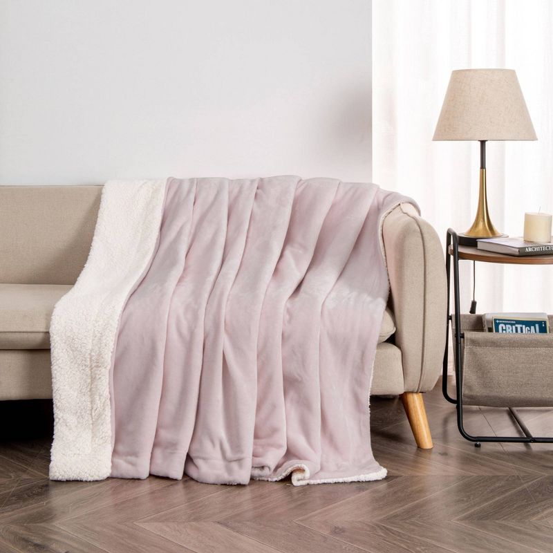 Cozy Solid Plush with Shearling Reverse Bed Blanket - Isla Jade, 5 of 8
