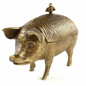 Slickblue Aluminum Pig Storage Box with Bird Accent, Decorative Home Storage, Antiqued Brass Finish, 10.5 Inch - 1 of 3