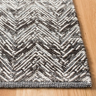 Handmade Brown and Charcoal Wool Chevron Area Rug, 4' x 6'