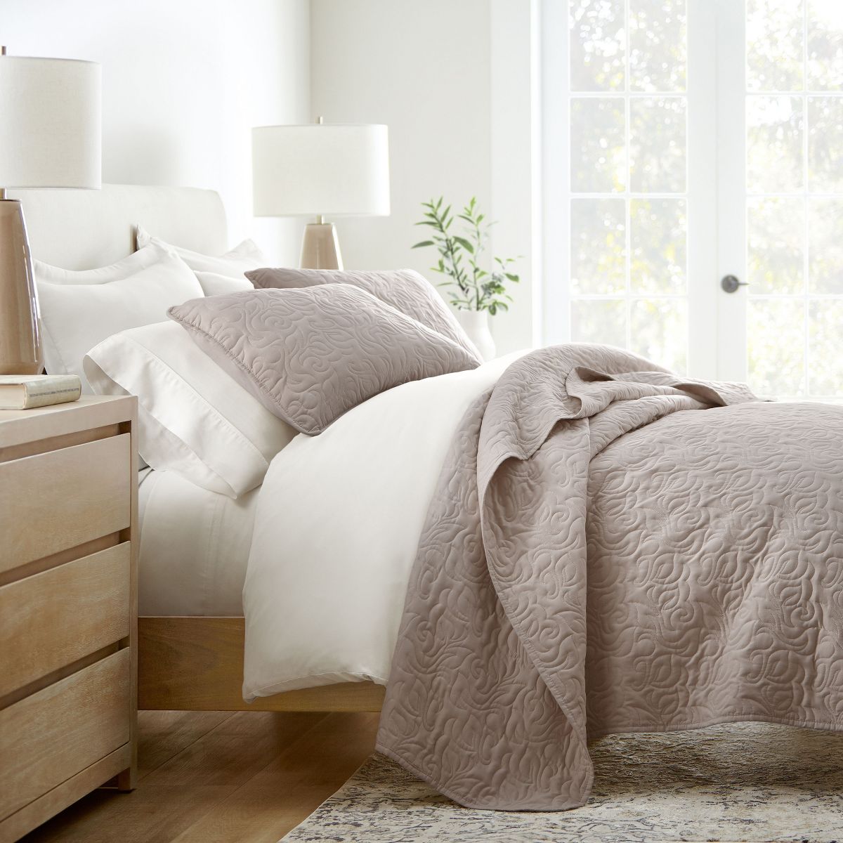 King Stripes Floral and Diamonds Quilted Coverlet Set With Shams - Becky Cameron, Floral Stitch / Latte, King/California King