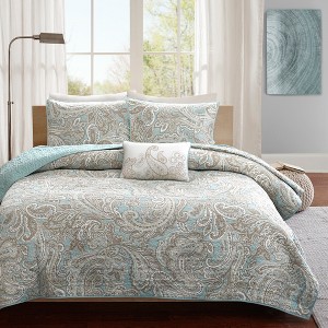 4Pcs coverlet Set Paisley Printed Cotton Quilt with Embroidered Pillow Hypoallergenic Polyester Fill - 1 of 4