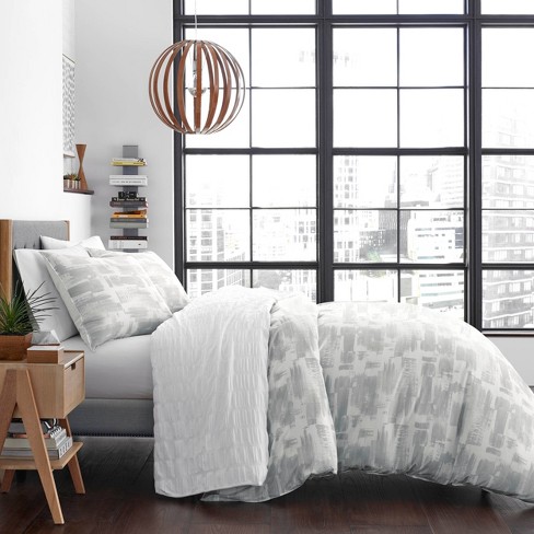 Full/Queen Aria Reversible Comforter Set Gray - City Scene