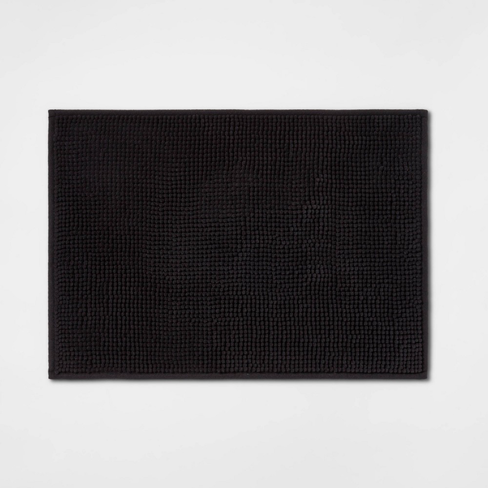  Everyday Chenille Bath Rug Black