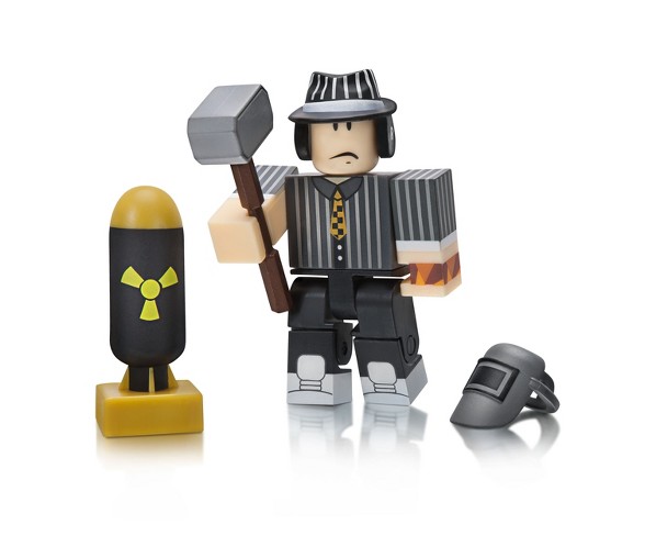 Roblox Car Crusher: Panwellz Core Figure