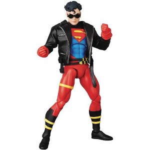 Medicom - Medicom - Return of Superman - Mafex - Superboy Action Figure - 1 of 4