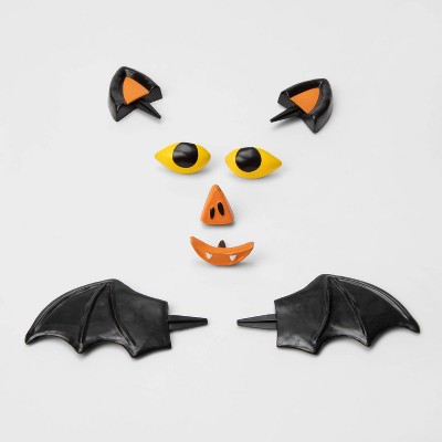 Bat Pumpkin Push-In Halloween Decorating Kit - Hyde & EEK! Boutique™