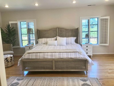 Guest review image 1 of 2, zoom in