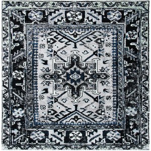 Vintage Hamadan VTH211 Power Loomed Indoor Rugs - Safavieh - 1 of 4