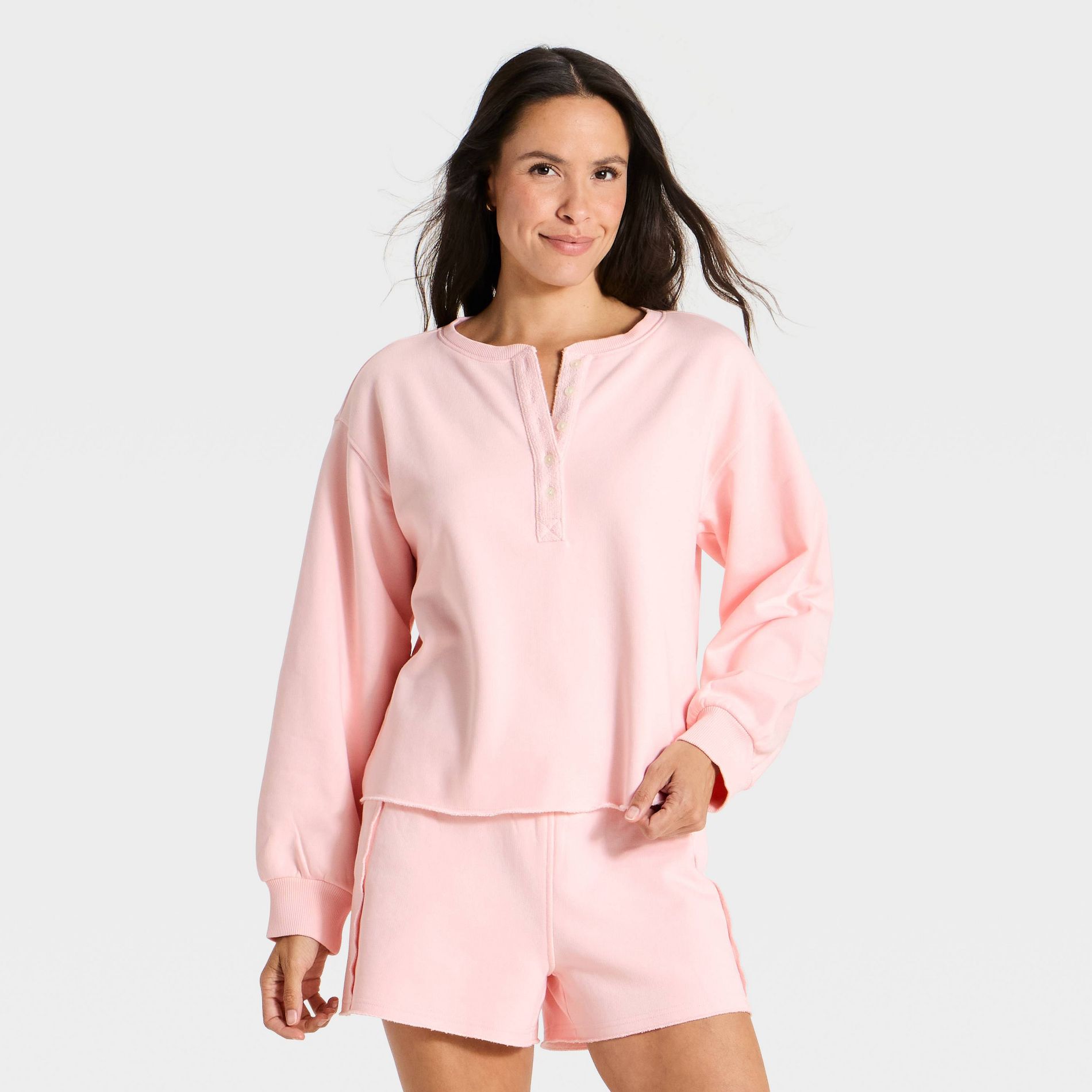 Women's Relaxed Fit Pullover Sweatshirt - Universal Thread™ Pink L