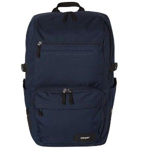 EG PRO 28L Street Backpack with Laptop Pocket - 1 of 4