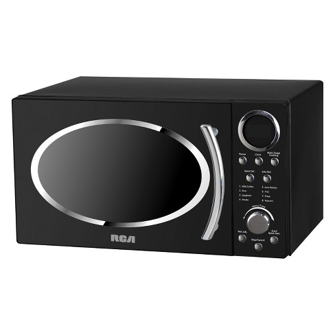 RCA 0.7 Cu. ft. Countertop Microwave in White