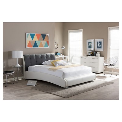 Elegant Curved Two-Tone Queen Platform Bed with Tufted Upholstery