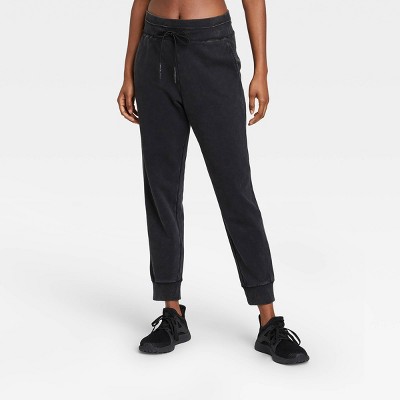 black jogger pants women's