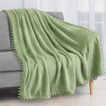 PAVILIA Fleece Pom Pom Blanket Throw for Sofa Bed, Soft Lightweight Pompom Fringe Blanket for Couch