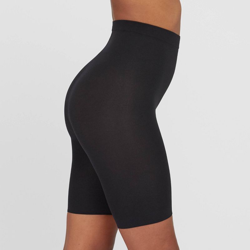 ASSETS by SPANX Women's Mid-Thigh Shaper, 4 of 4