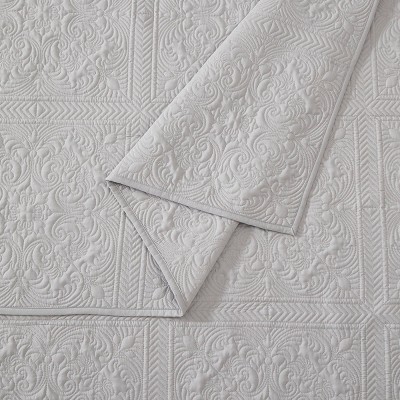 Gray Full Microfiber Bedspread Set with Intricate Stitch Pattern
