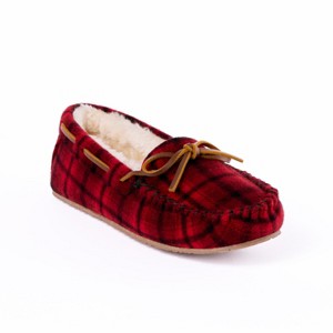 Minnetonka Women's Comfy Moc Moccasin Slippers - 1 of 4