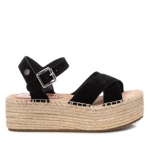 Refresh Shoes Women's Wedge Sandals - 1 of 4