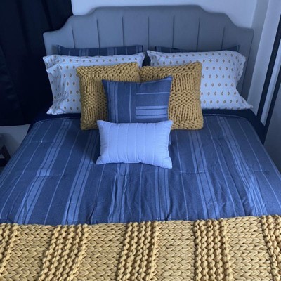 5pc Full/Queen Reversible Heathered Herringbone Stripe Comforter Set Blue -  Threshold 1 ct