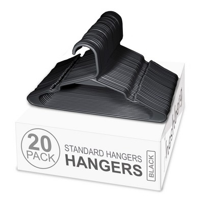 Heshberg Plastic Hangers Notched Black 20 Pack