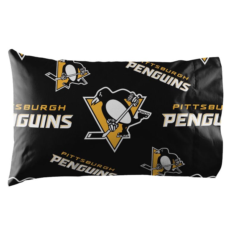 NHL Pittsburgh Penguins Rotary Bed Set, 3 of 4