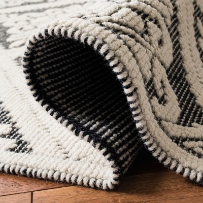 Ivory and Black Hand-Knotted Wool 4' x 6' Area Rug