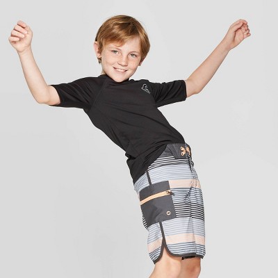 boys short sleeve rash guard