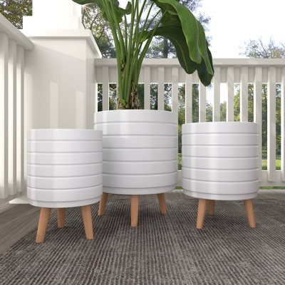 Set of 3 White Fiber Clay Etched Planters with Wooden Tripod Stand