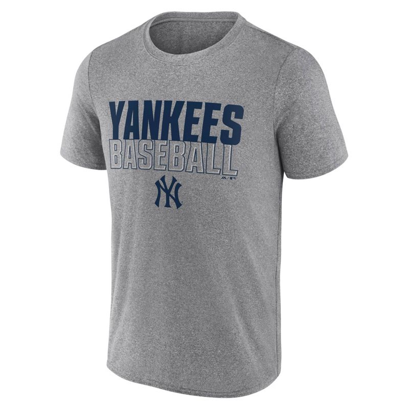 MLB New York Yankees Men's Gray Athletic T-Shirt, 2 of 4