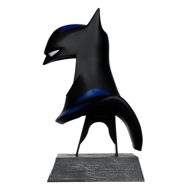 McFarlane Toys DC Direct Batman The Animated Series Gold Label Cowl Replica, 4 of 10